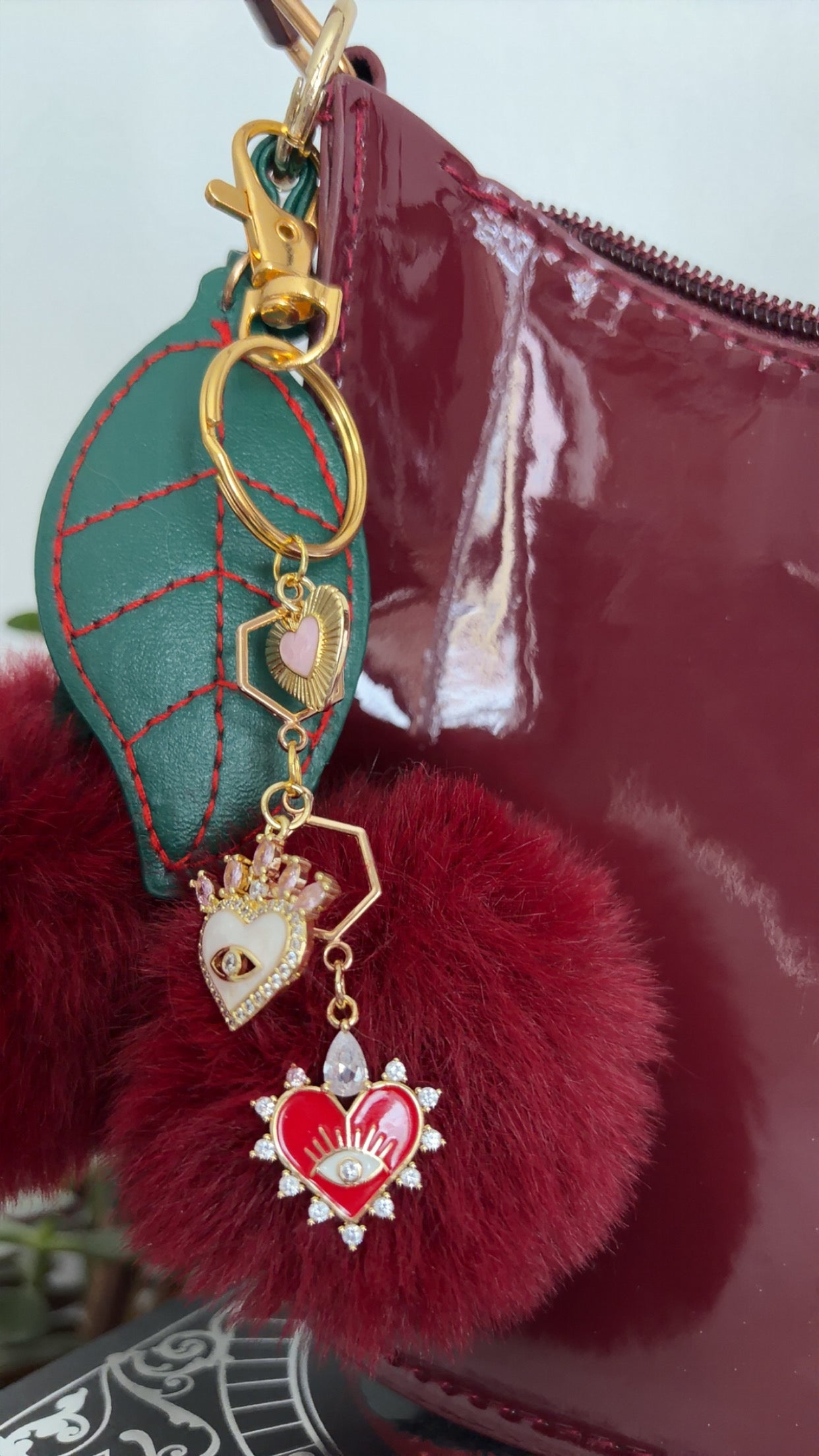 Handgjord Bag Charm – Sacred Heart